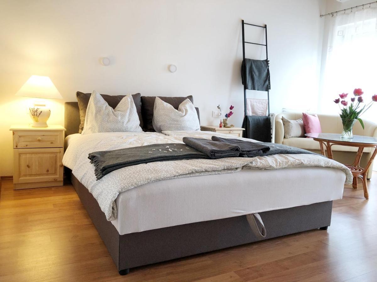 Balaton Apartman Paloznak Exterior foto