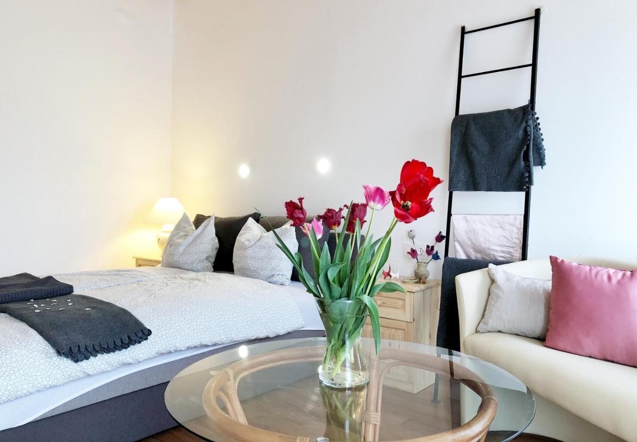 Balaton Apartman Paloznak Exterior foto