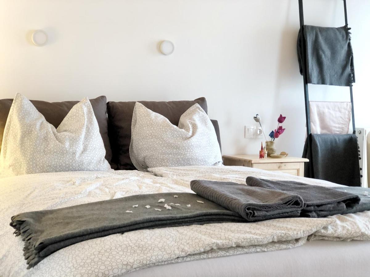 Balaton Apartman Paloznak Exterior foto