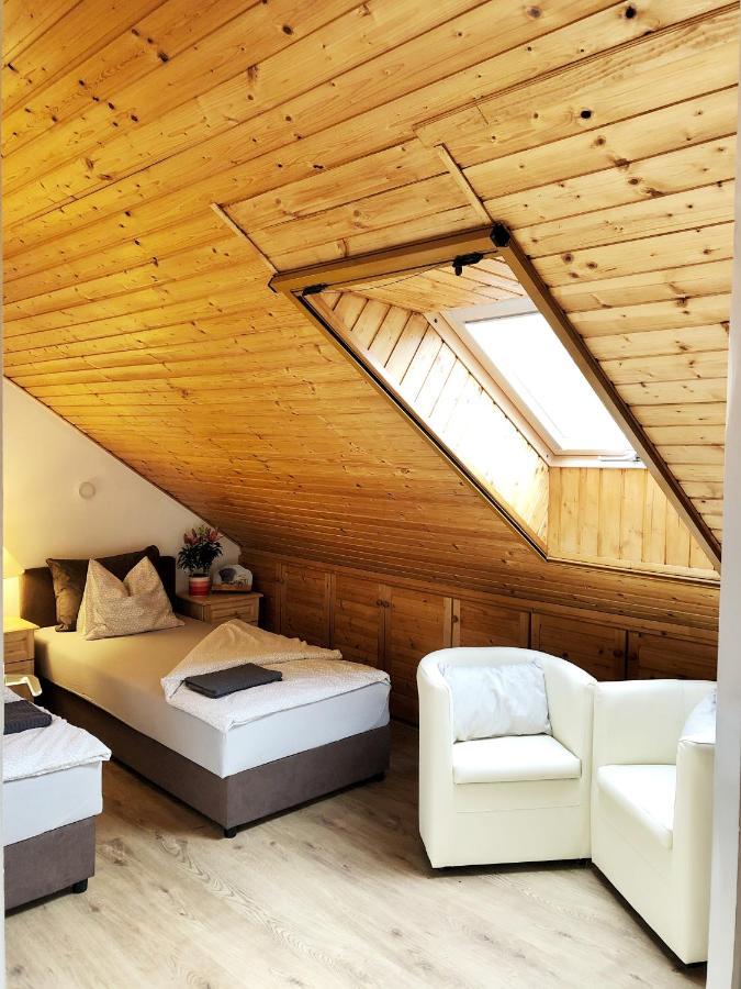 Balaton Apartman Paloznak Exterior foto