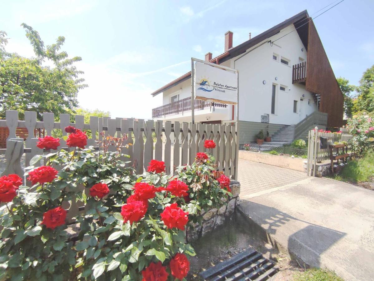 Balaton Apartman Paloznak Exterior foto