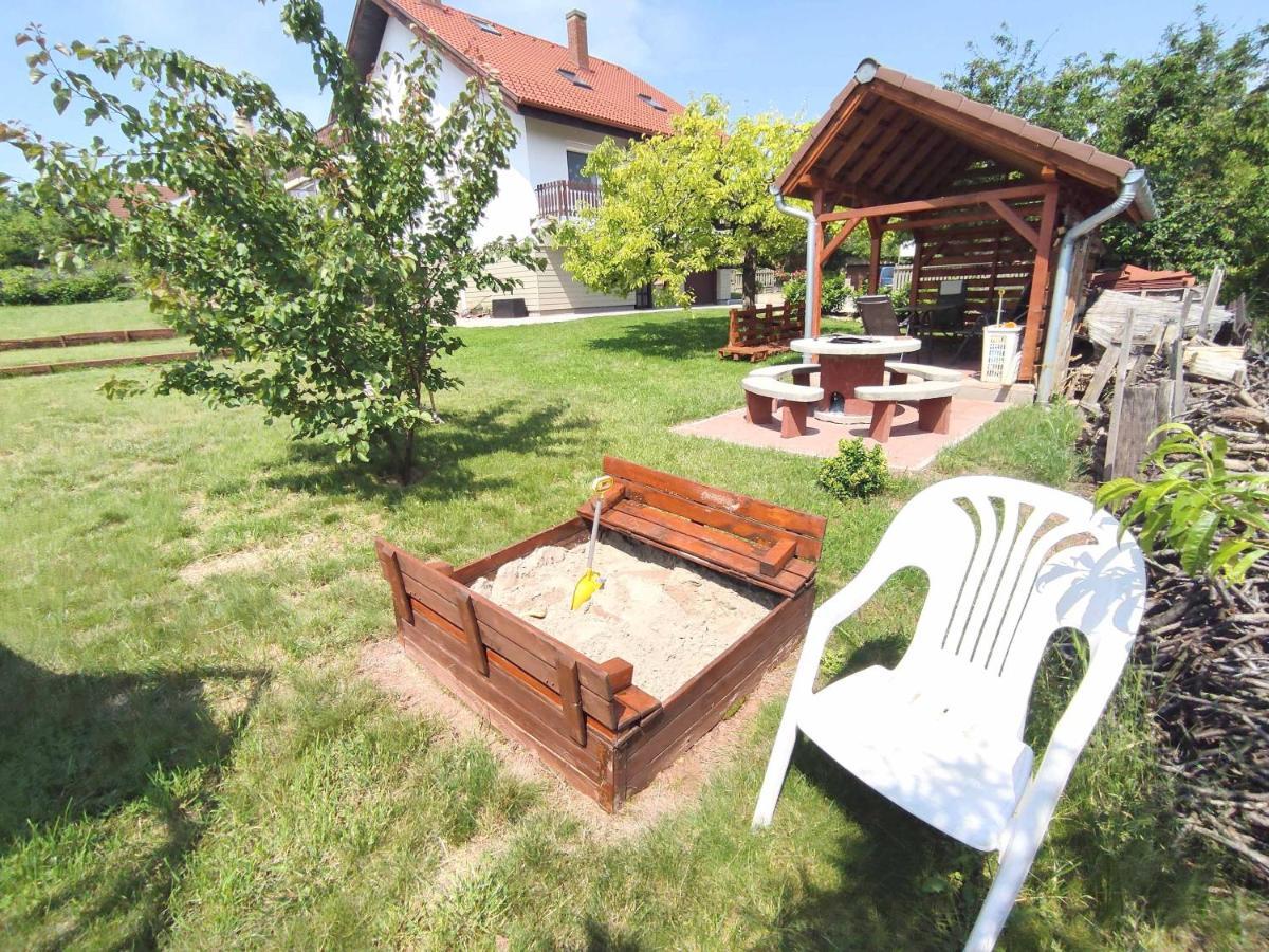Balaton Apartman Paloznak Exterior foto